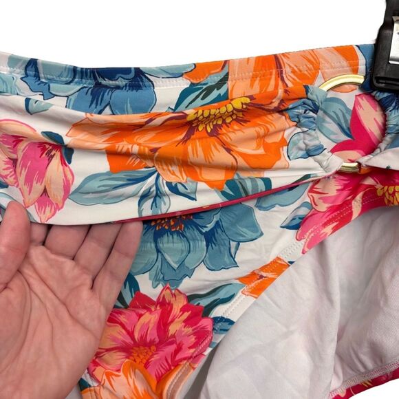 Time and Tru Plus Size Hawaiian Floral Bikini - Size 2x / 20 - 22 - Picture 7 of 10